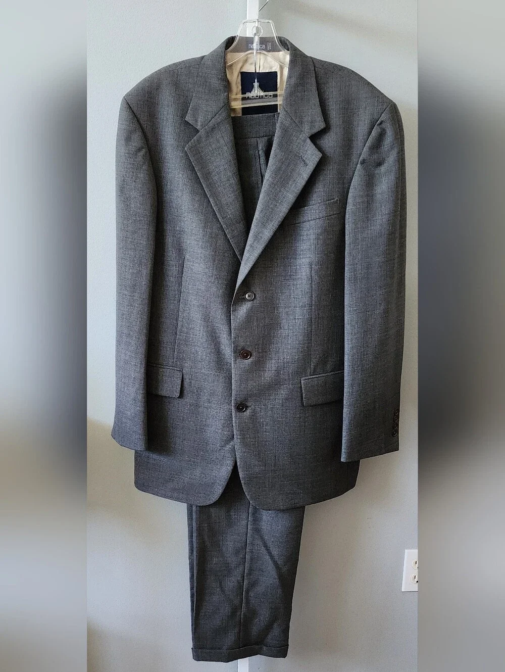 Classic Men's Gray Nautica Two-Piece Suit